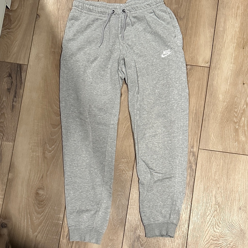 Nike Light Gray Sweatpants Men’s S